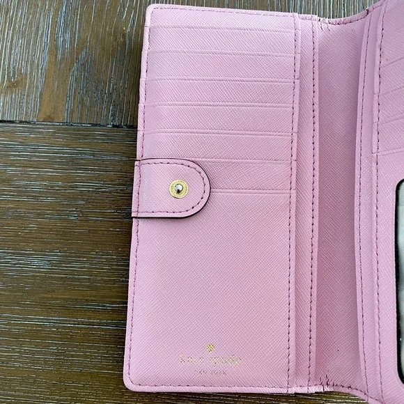 Kate Spade Wallet - Picture 4 of 6